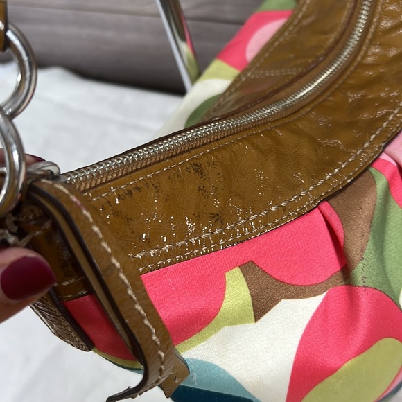 Coach Scarf Print F13800 Multicolor Fabric and Patent Leather Hobo Bag - Picture 6 of 12